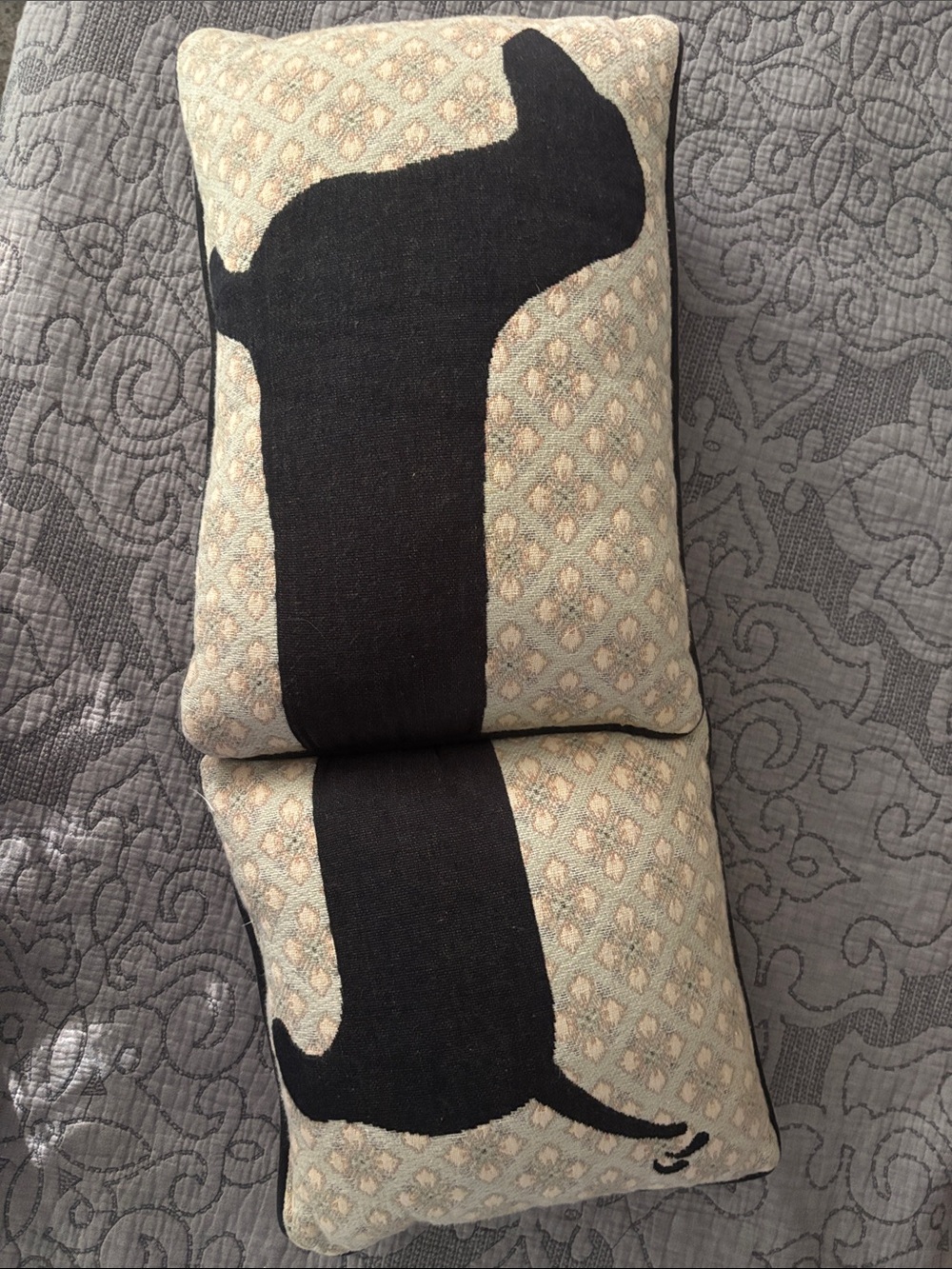 Weiner Dog Silhouette Decorative Lumbar Pillow Pair